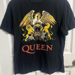 Official Queen T Shirt Unisex Large Black Gold Crest Eagle Short Sleeve Rock